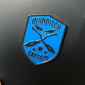 NWT quidditch captain Harry Potter Collectible pin